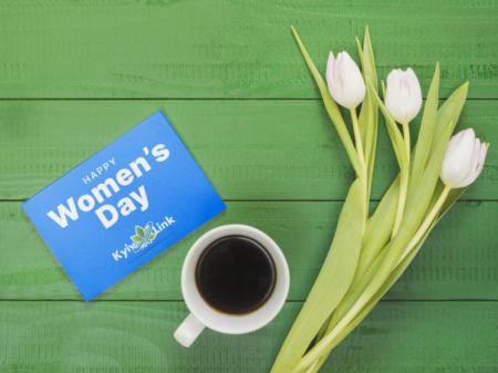 Вітаємо всіх жінок з 8 березня